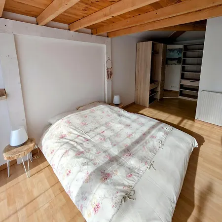 Hébergement de vacances Maison Familiale Avec Jacuzzi Et Clim